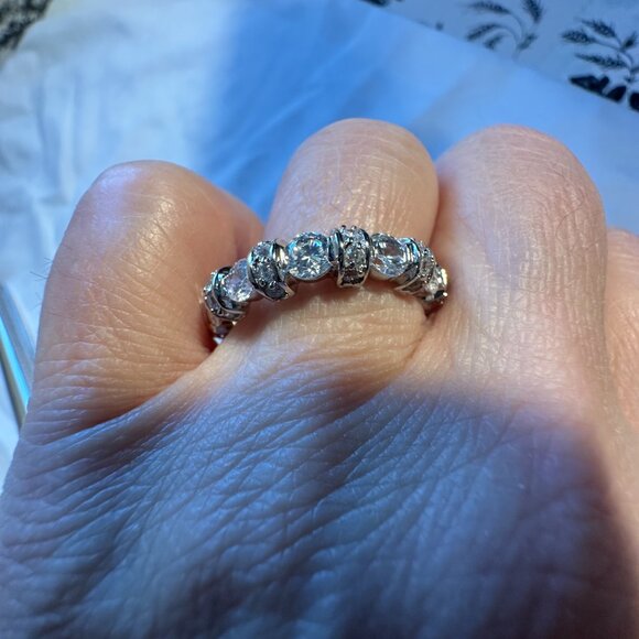 GORGEOUS CI.925 Silver - Eternity Band - NEW - Picture 9 of 9